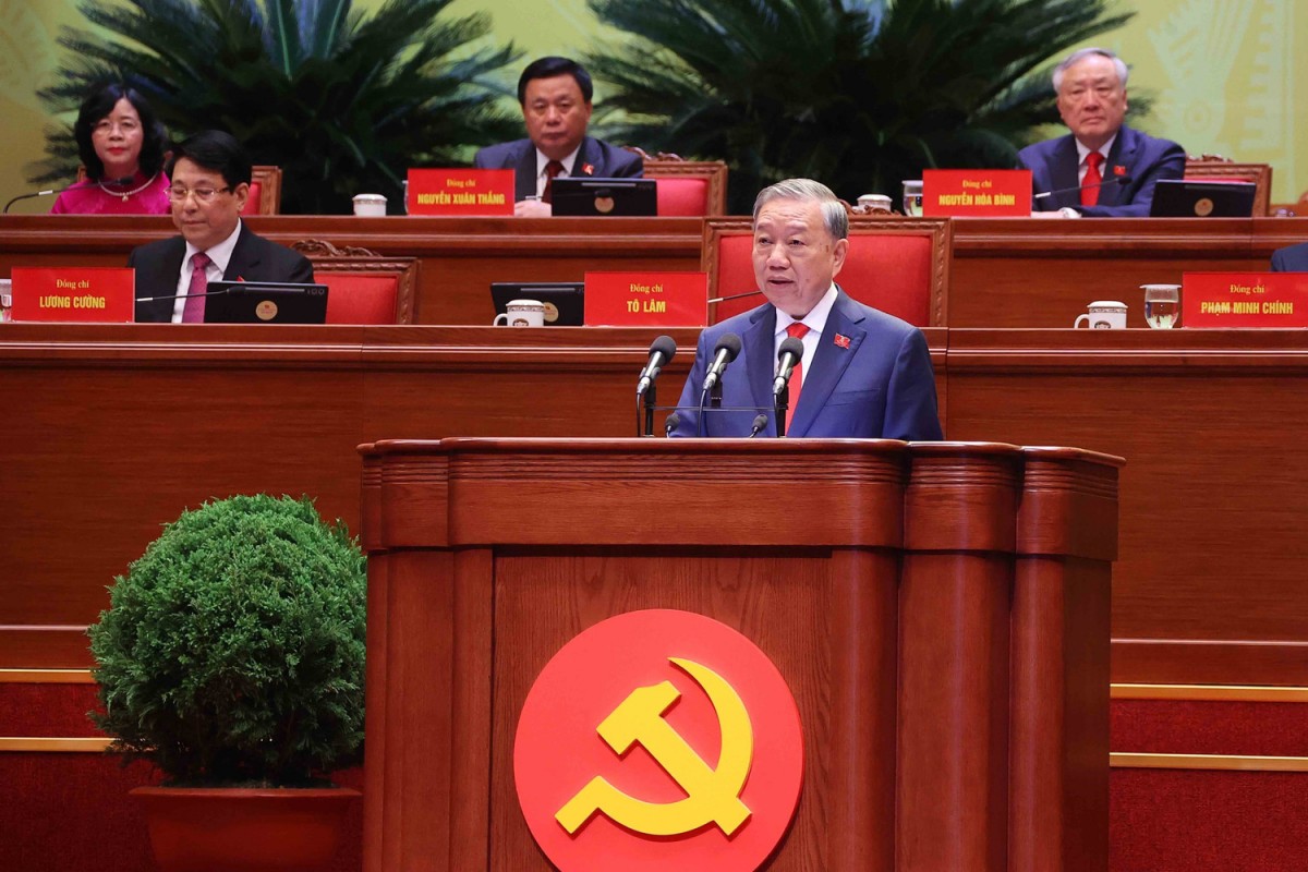 Tổng Bí thư Tô Lâm trình bày báo cáo về các văn kiện trình Đại hội XIV