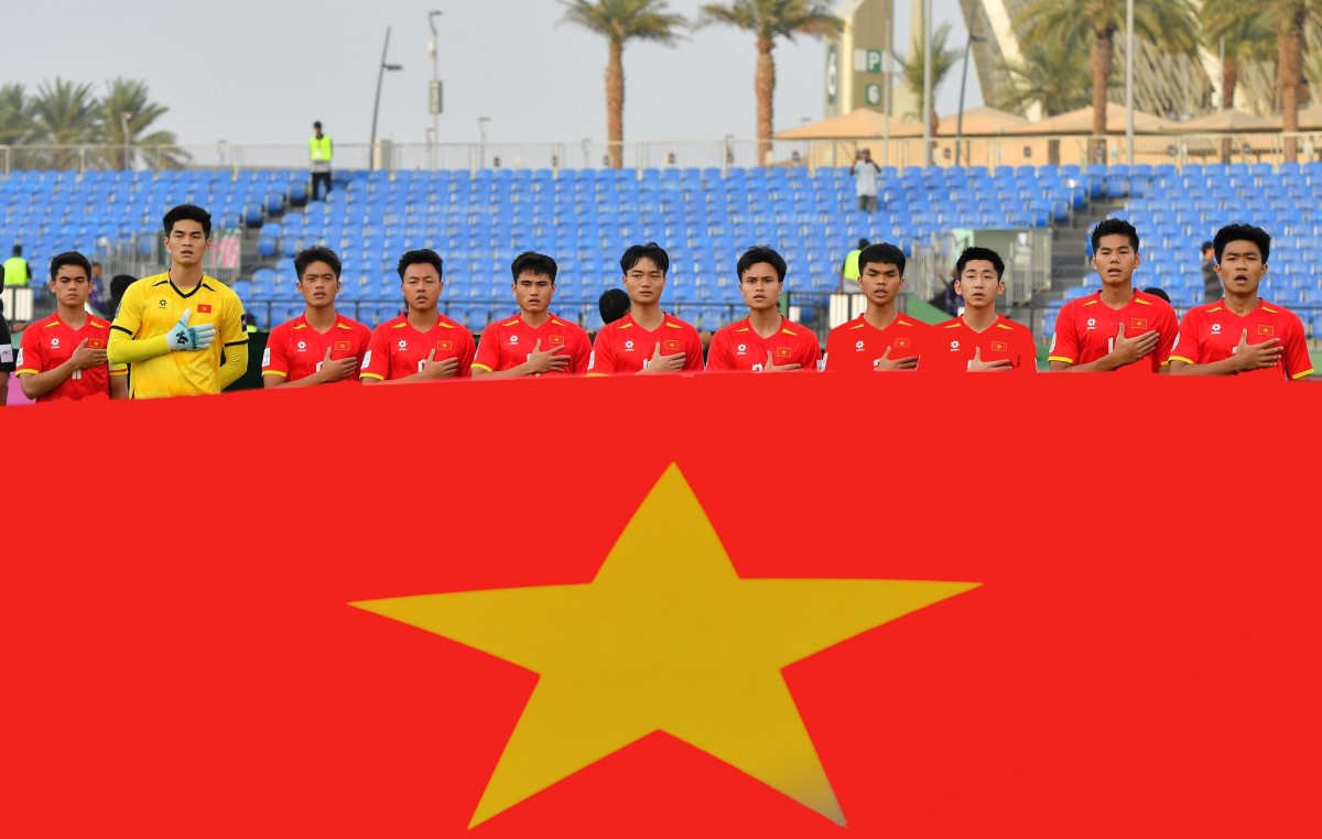 U23 Việt Nam sẽ mặc áo đỏ truyền thống ở trận đấu tối nay 20/1. Ảnh: VFF
