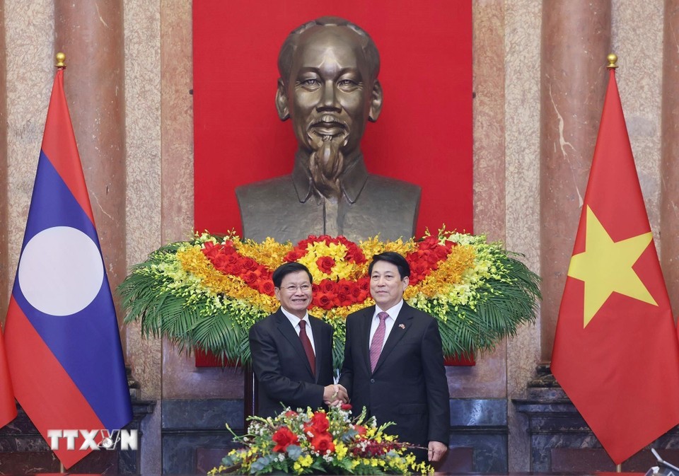 Chủ tịch nước Lương Cường hội đàm với Tổng Bí thư, Chủ tịch nước Lào Thongloun Sisoulith thăm cấp 555Win tải app tới Việt Nam. (