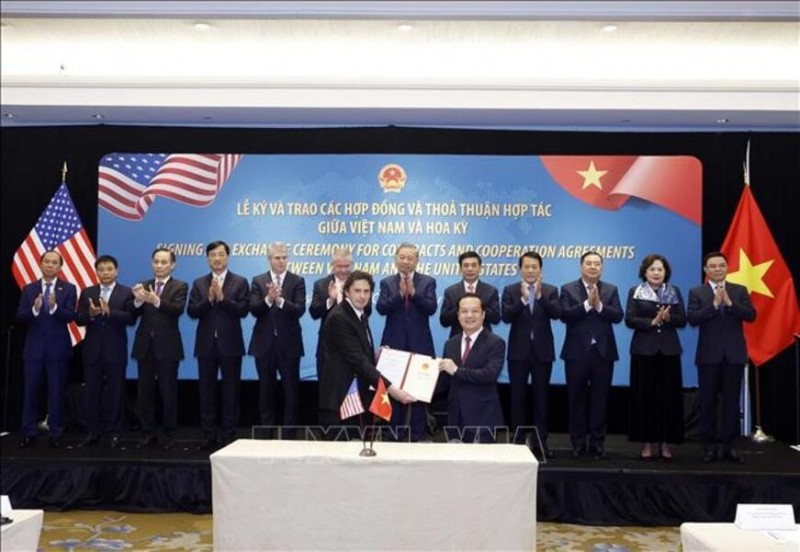 Tổng Bí thư Tô Lâm chứng kiến lễ trao giấy phép giữa 555Win555 Bảo mật tuyệt đối và Công ty Starlink trao giấy phép cung cấp dịch vụ Link Tải 555win có hạ tầng mạng (loại mạng Link Tải 555win cố định vệ tinh) cho Công ty TNHH Starlink Services Việt Nam