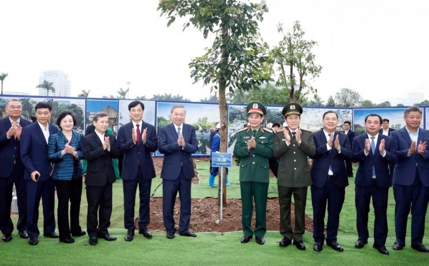 Tổng Bí thư dự Lễ phát động 'Tết trồng cây đời đời nhớ ơn Bác Hồ'