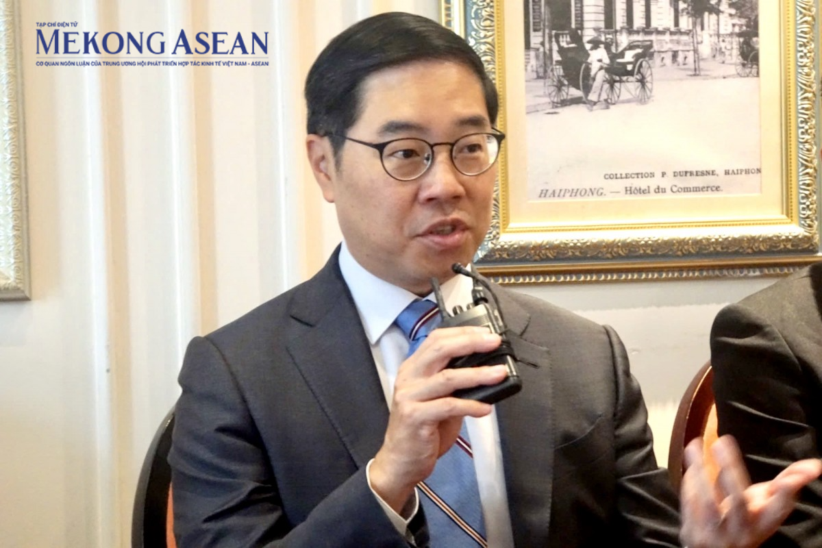 Chuyên gia Moody's: Việt Nam vẫn còn nhiều dư địa tài khóa để hỗ trợ tăng trưởng