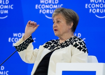 IMF phê duyệt khoản vay 8,1 tỷ USD cho Ukraine
