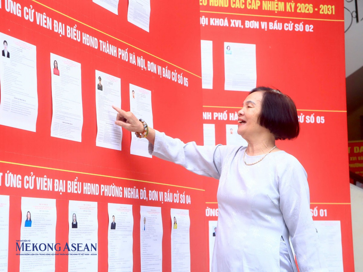 Cử tri cả nước nô nức tham gia 'Ngày hội non sông'