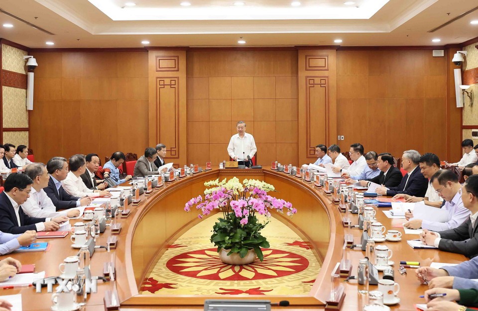 Tổng Bí thư: Kiên quyết, kiên trì đẩy mạnh cuộc đấu tranh chống ‘giặc nội xâm’