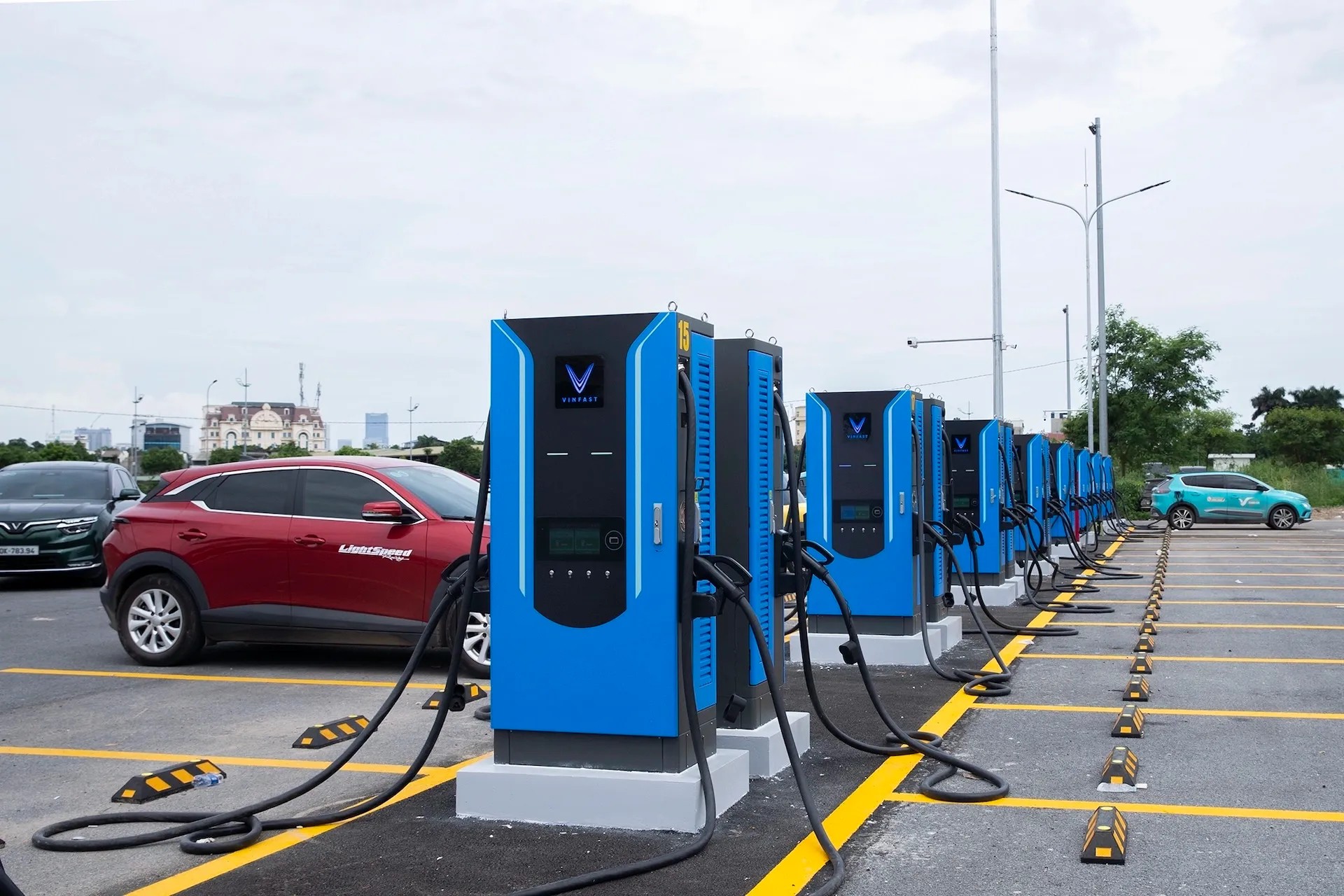 V-Green đầu tư 10.000 tỷ đồng xây dựng 99 trạm sạc quy mô lớn trên toàn quốc