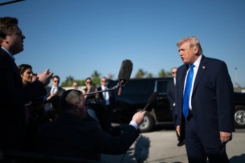 Ông Trump gia hạn lệnh dừng tấn công cơ sở năng lượng Iran