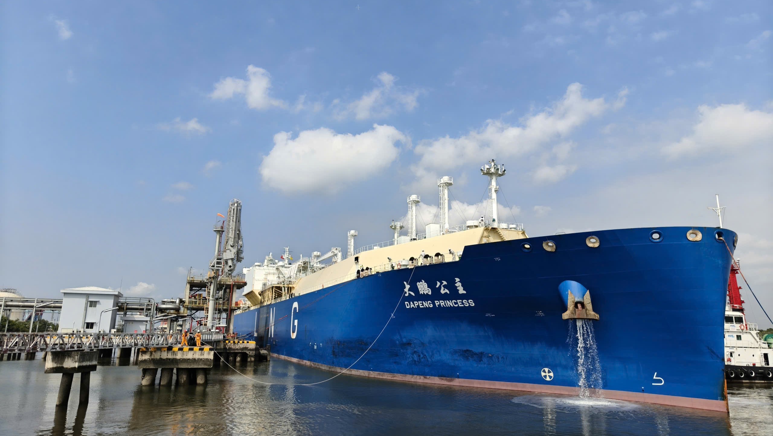 PV GAS bổ sung gần 60.000 tấn LNG ứng phó cao điểm mùa khô