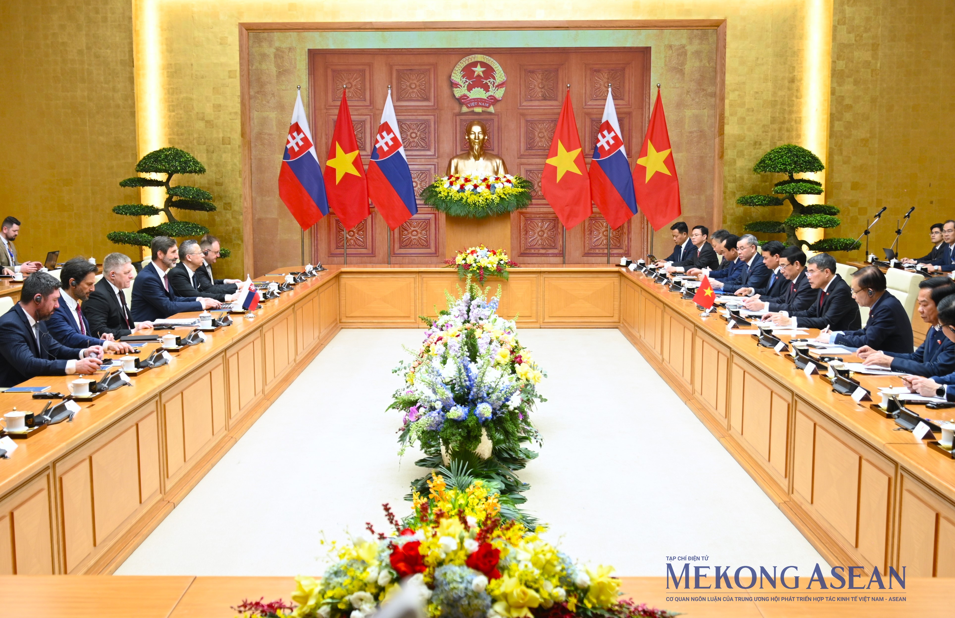 Phiên bản chính thức của 555Win Lê Minh Hưng chủ trì lễ đón chính thức Phiên bản chính thức của 555Win Slovakia