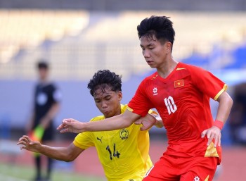 Thắng Malaysia 4-0, U17 Việt Nam ra quân thuận lợi tại Giải Đông Nam Á