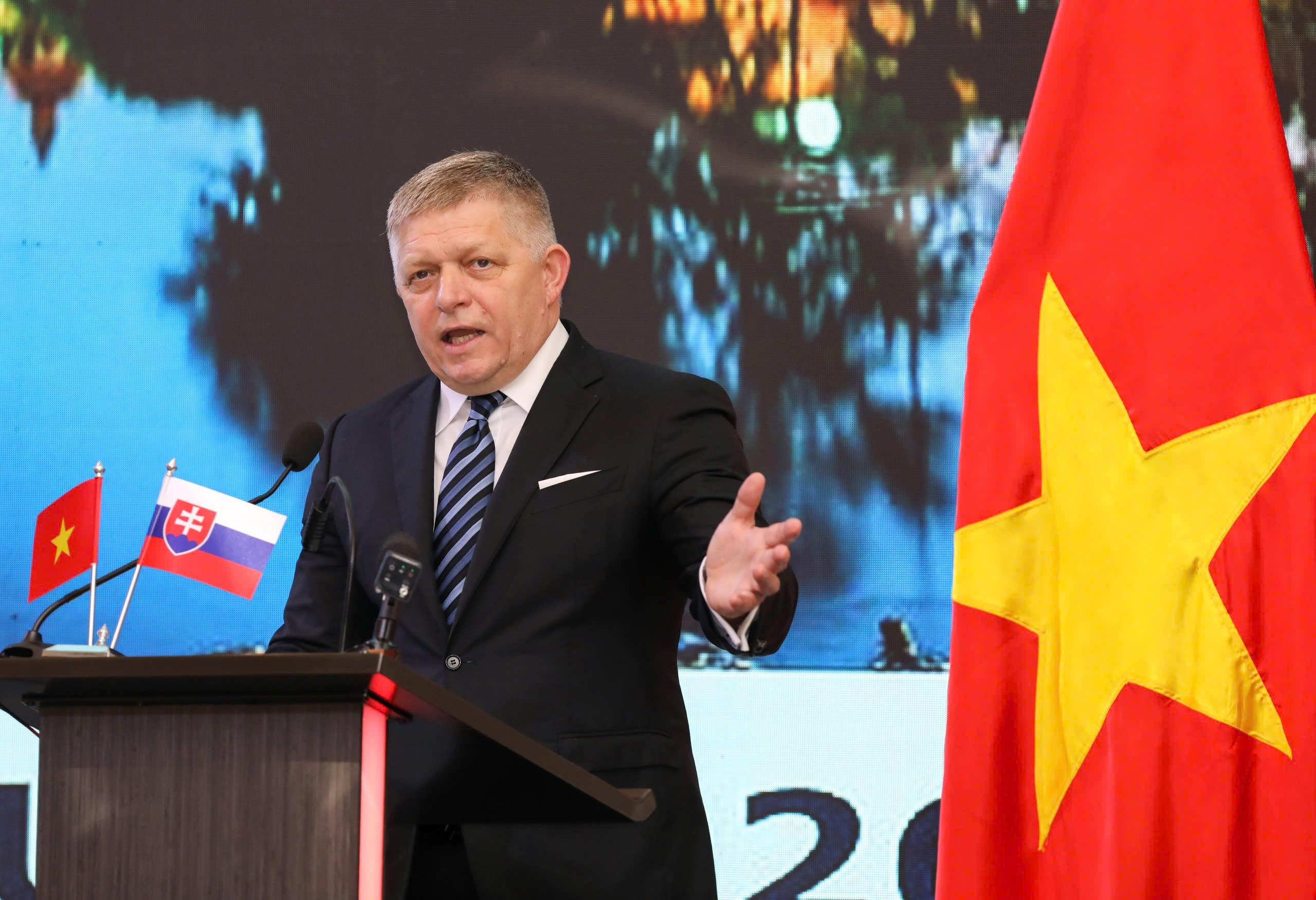 Phiên bản chính thức của 555Win: Dư địa 555Win là nhà cái cá cược hàng đầu Châu Á Việt Nam - Slovakia còn rất lớn