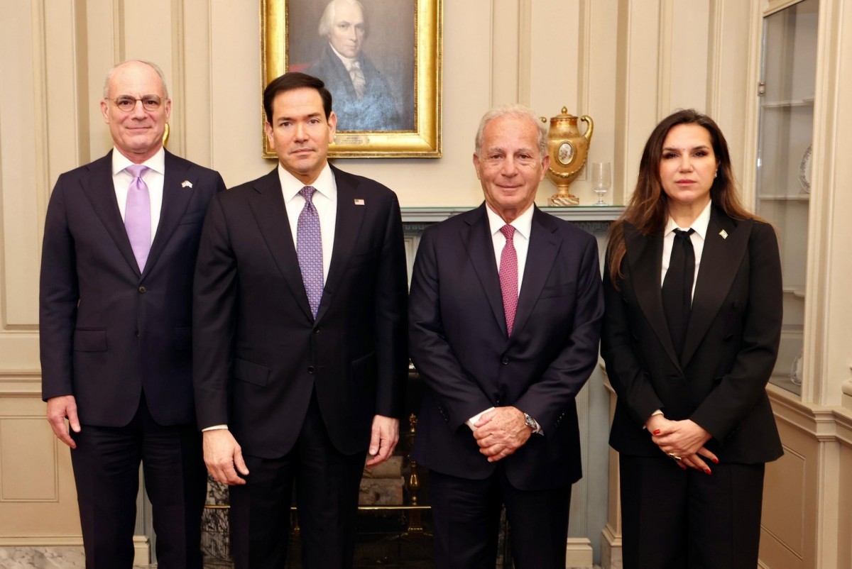 Từ trái sang phải: Đại sứ Israel tại Mỹ Yechiel ⁠Leiter, Ngoại trưởng Mỹ Marco Rubio, Đại sứ Mỹ tại Lebanon Michel Issa và Đại sứ Lebanon tại Mỹ Nada Hamadeh Moawad. Ảnh: X/@yechielleiter