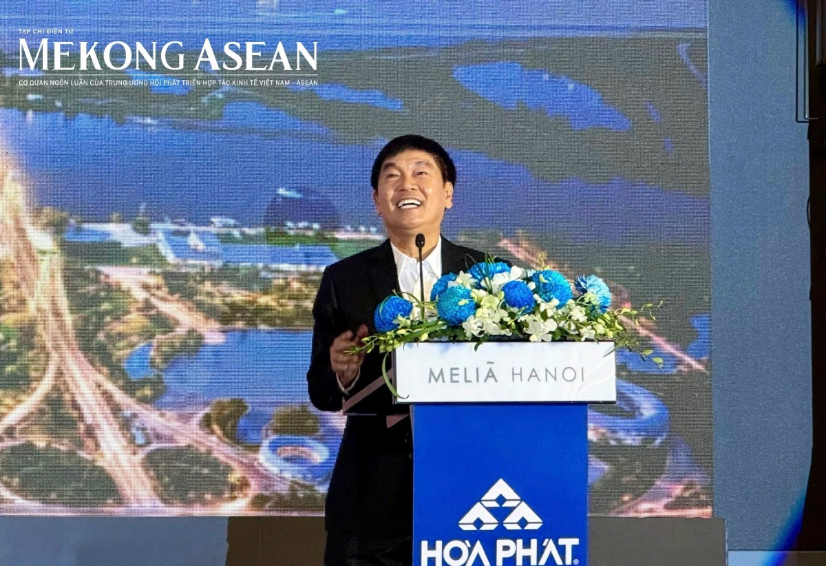 ĐHĐCĐ Hoà Phát: Tỷ phú Trần Đình Long 'choáng' vì có 300.000 cổ đông