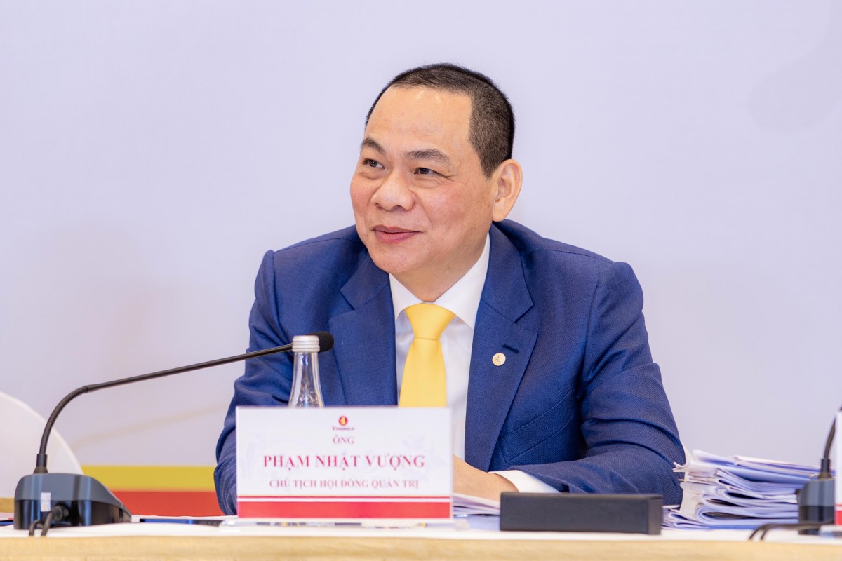 Cổ đông cảm ơn Chủ tịch Vingroup vì cổ phiếu tăng giá