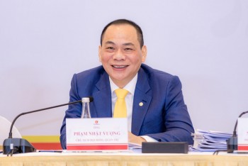 Ông Phạm Nhật Vượng trấn an cổ đông về Vinfast, đề cập lộ trình IPO cho Green SM