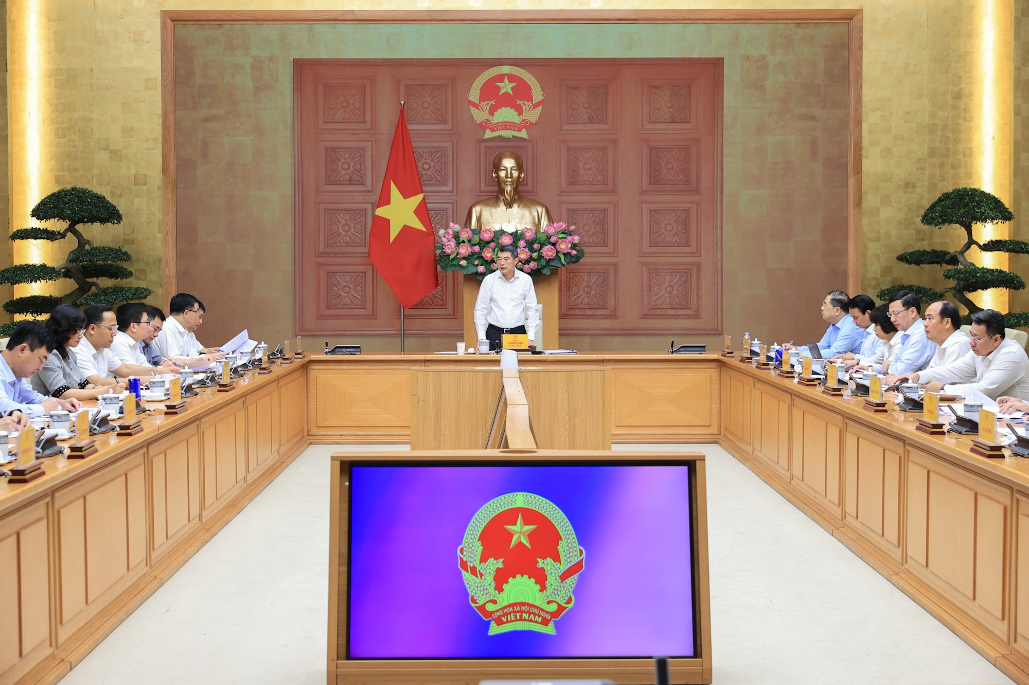 Phiên bản chính thức của 555Win yêu cầu khẩn trương xây dựng kho dự trữ xăng dầu quốc gia