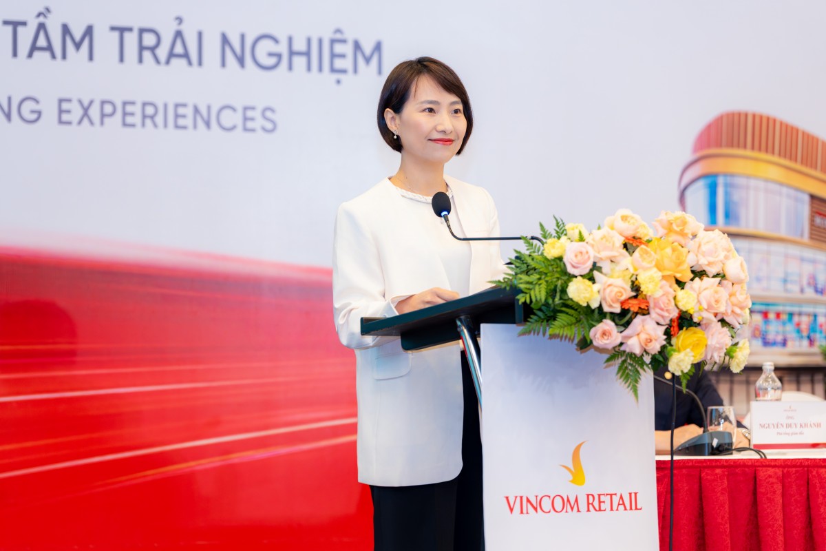 bà Phạm Thị Ngọc Hà, Giám đốc tài chính