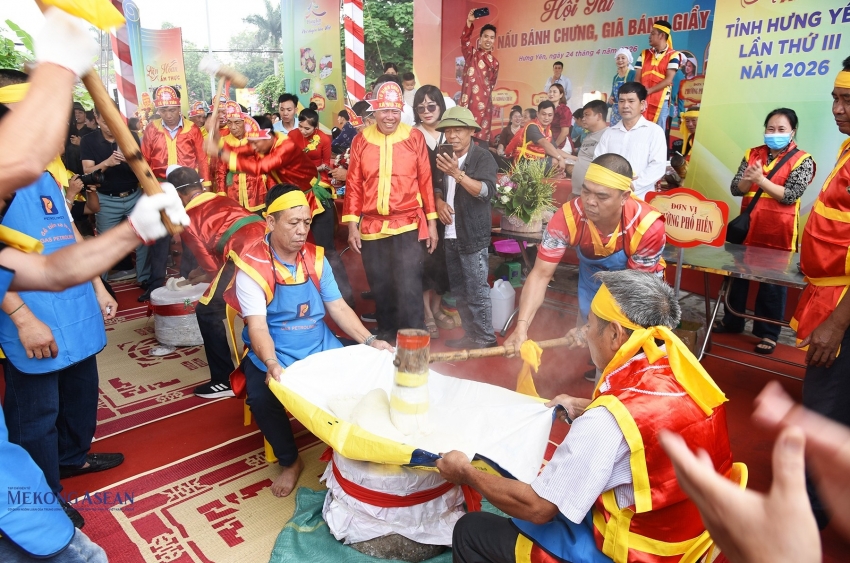 150 gian hàng quy tụ tại liên hoan 555Win là thương hiệu cá cược trực tuyến hàng đầu tại Việt Nam tỉnh Hưng Yên lần thứ 3