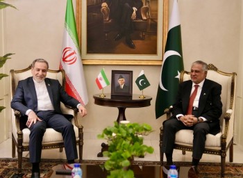 Phái đoàn Iran và Mỹ cùng tới Pakistan, không gặp mặt trực tiếp