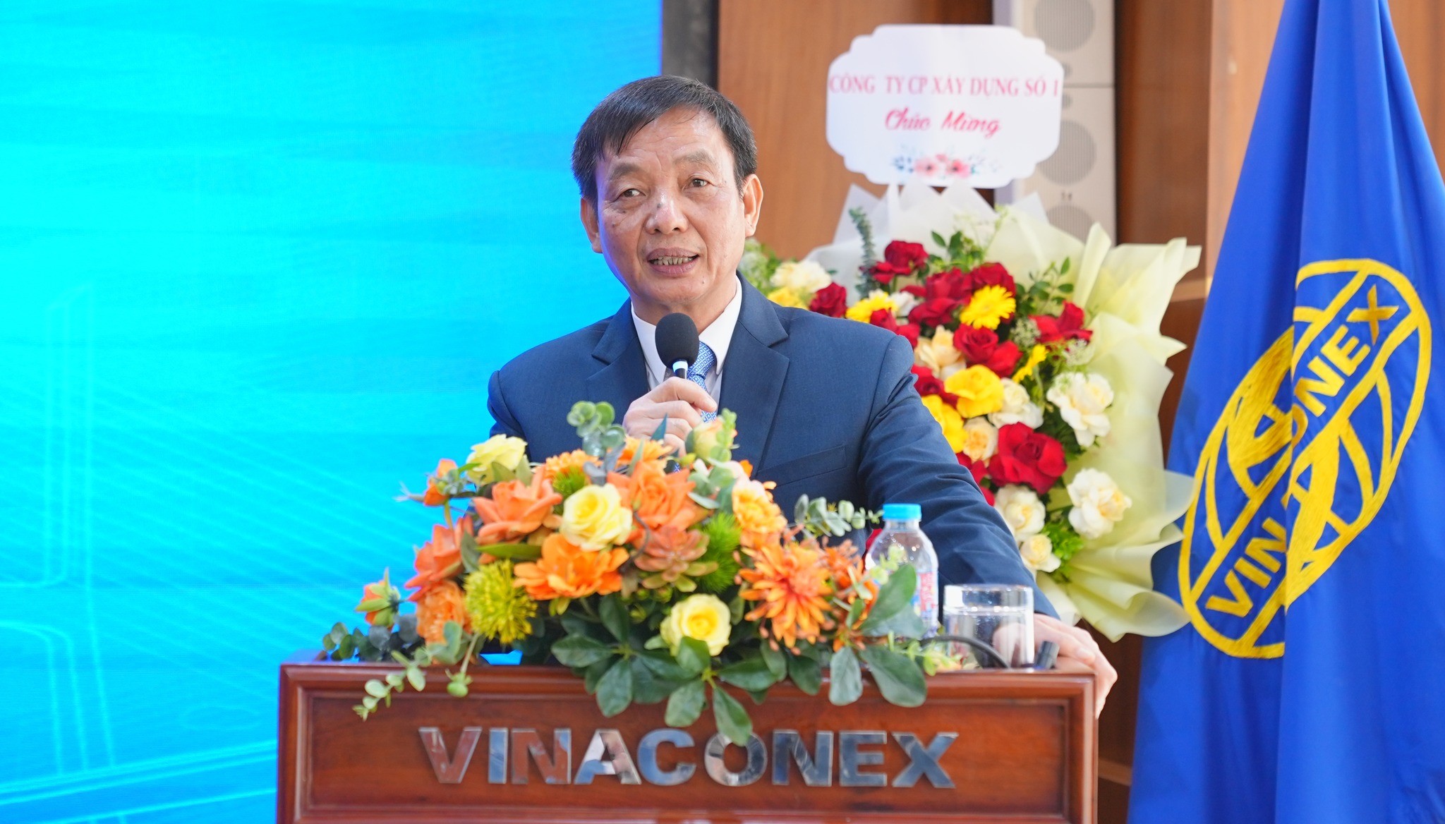Ông Nguyễn Xuân Đông làm Chủ tịch HĐQT Vinaconex