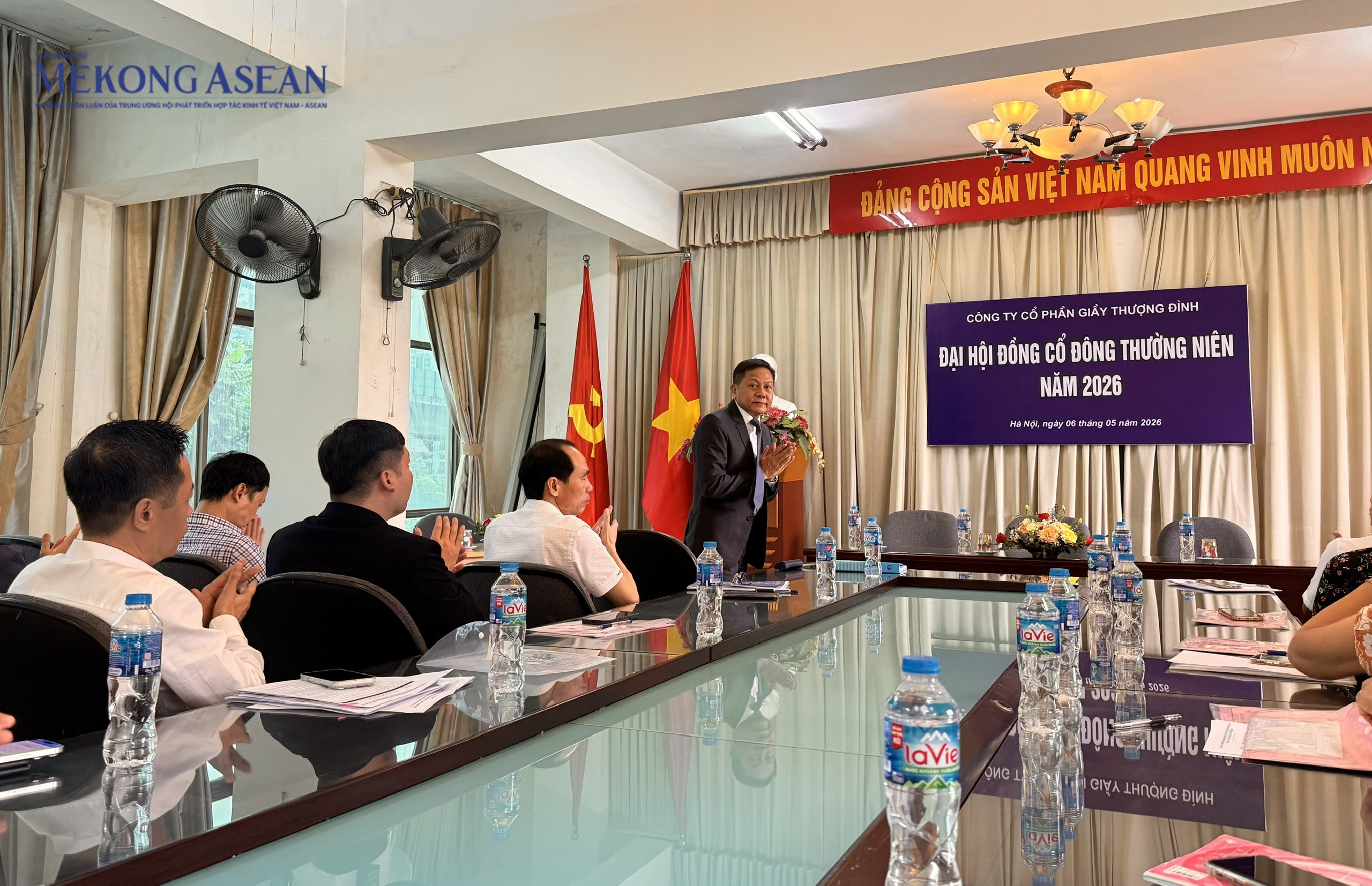 ĐHĐCĐ Giầy Thượng Đình: Đón cổ đông Vinaconex, phát hành 216,5 triệu 555win555 slot, bắn cá, casino, thể thao, esports, game bài