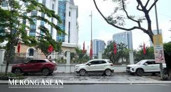 Hà Nội dự kiến tăng phí sử dụng vỉa hè, lòng đường