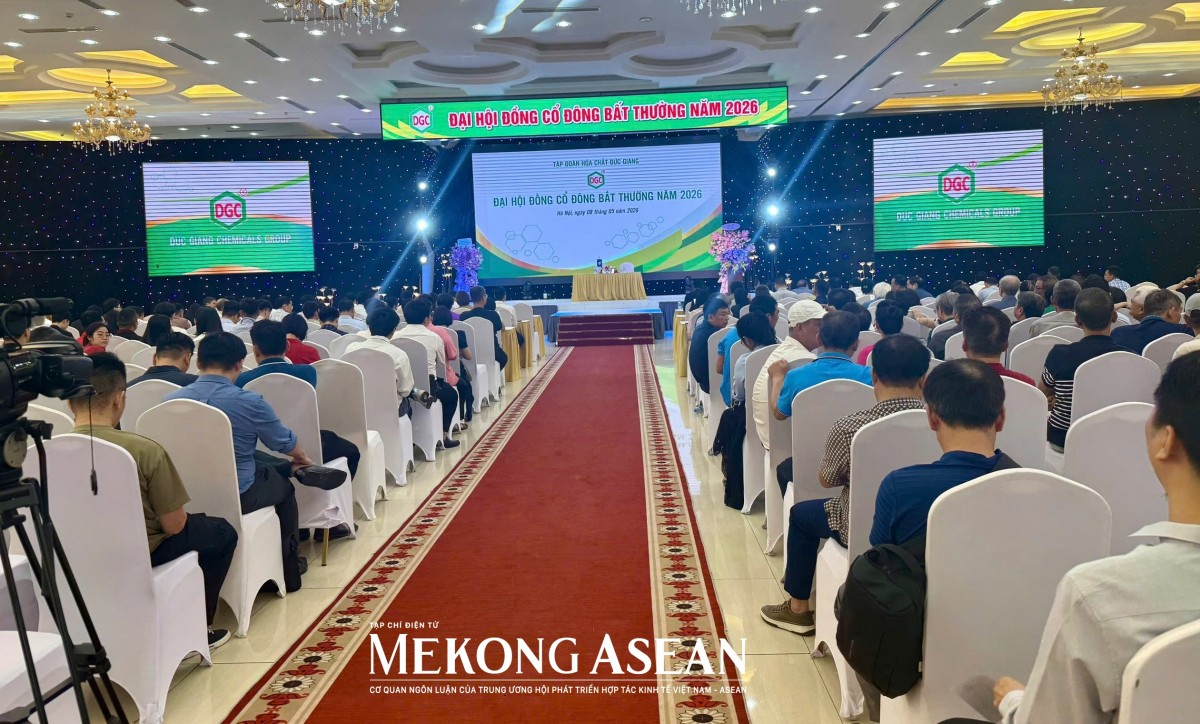 Lãnh đạo Hóa chất Đức Giang cam kết đảm bảo quyền lợi hợp pháp của cổ đông