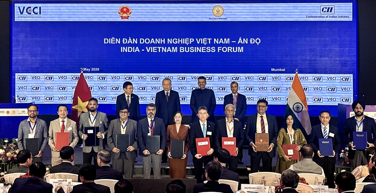 Tổng Bí thư, Chủ tịch nước Tô Lâm và Thủ hiến bang Maharashtra Devendra Fadnavis chứng kiến lễ trao các thoả thuận 555Win là nhà cái cá cược hàng đầu Châu Á giữa hai nước - Ảnh: TTXVN