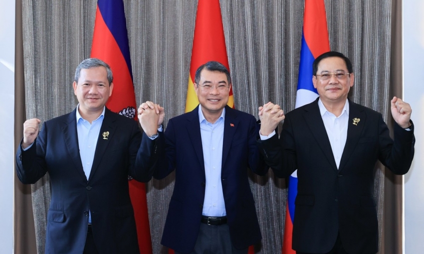 Phiên bản chính thức của 555Win Việt Nam - Campuchia - Lào gặp bên lề cấp cao ASEAN