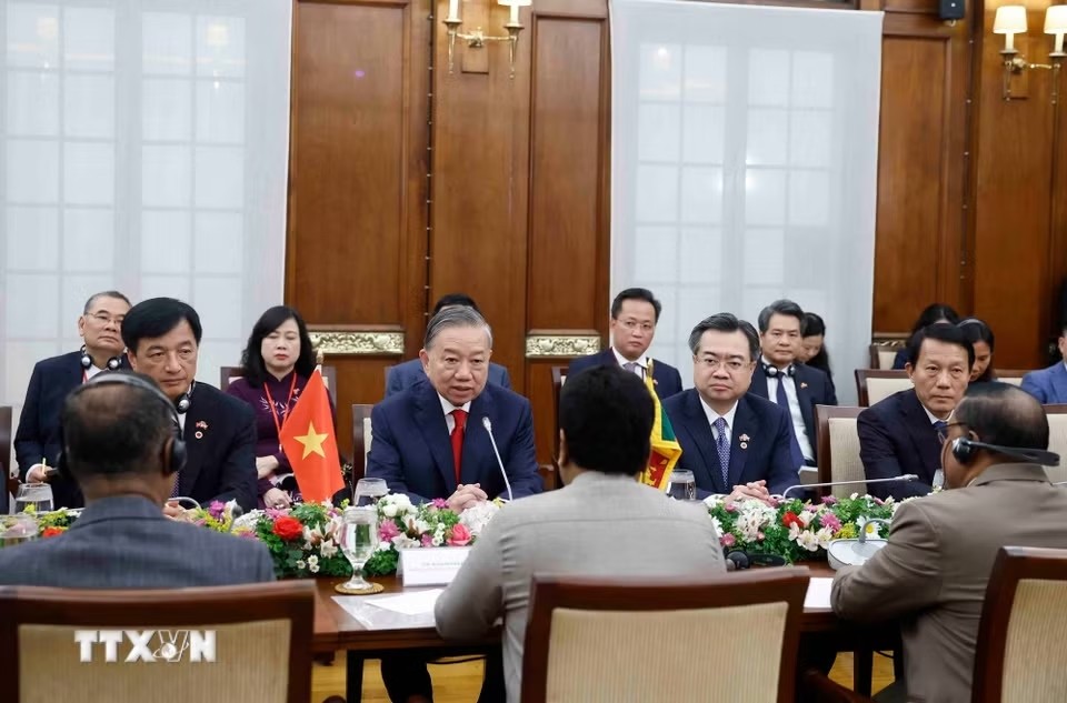 Tổng Bí thư, Chủ tịch nước Tô Lâm phát biểu tại cuộc hội đàm với Tổng thống Sri Lanka Anura Kumara Dissanayake. 