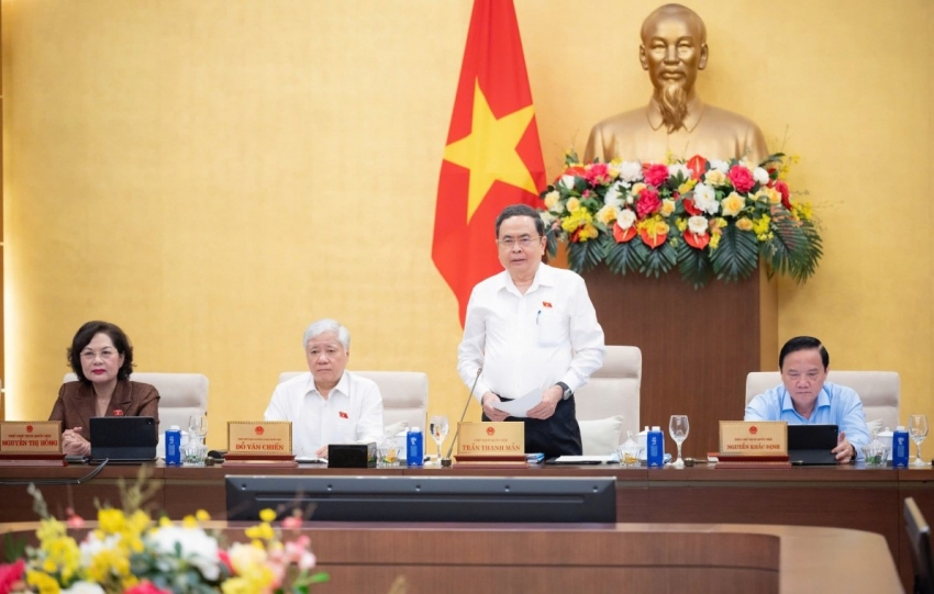 Chủ tịch Quốc hội: Không để nợ đọng văn bản hướng dẫn thi hành luật