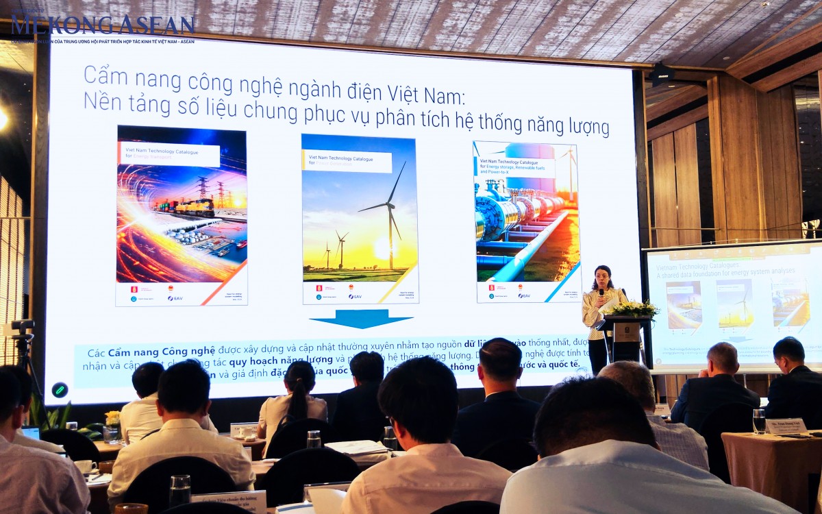 Bộ Công Thương công bố Bộ Cẩm nang công nghệ ngành điện 2026