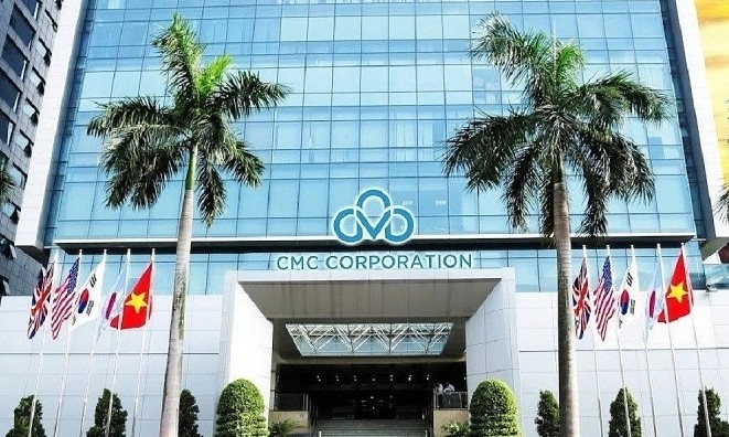 CMC miễn nhiệm một phó chủ tịch, tái cấu trúc khối công nghệ