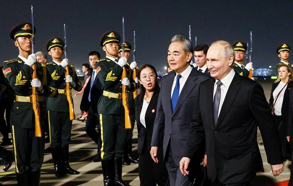 Tổng thống Nga Putin bắt đầu chuyến thăm chính thức Trung Quốc