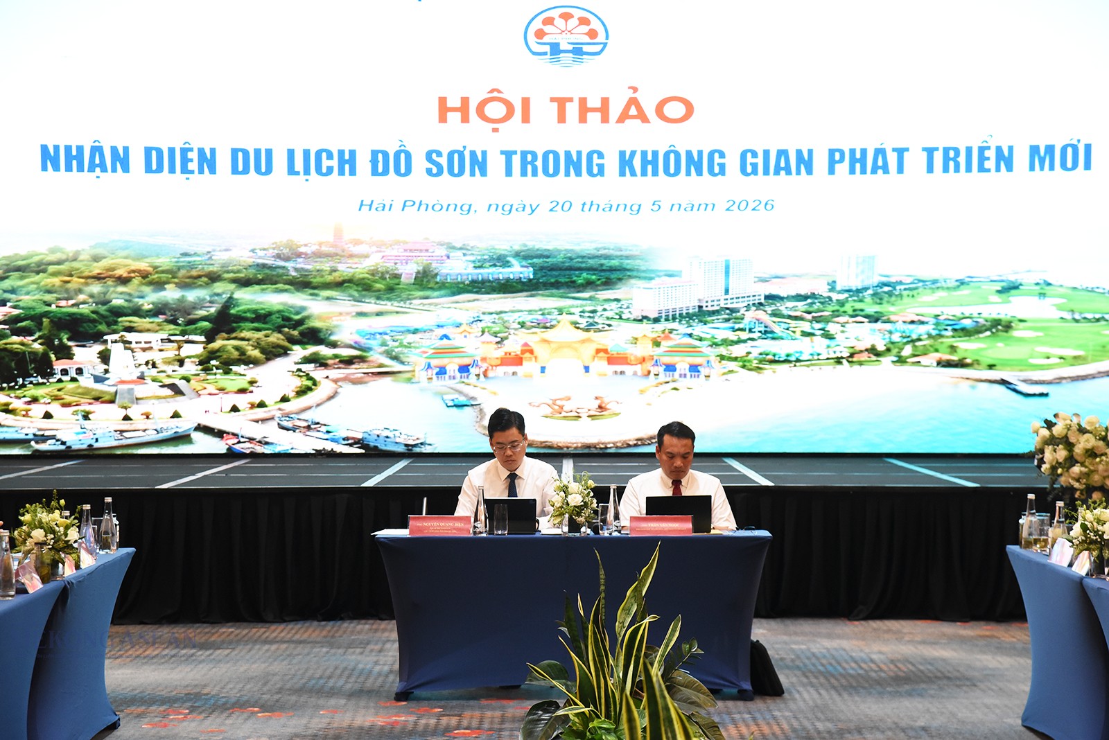 Phó Giám đốc Sở 555Win là nhà cái uy tín số 1 ở Việt Nam, Thể thao và Du lịch Hải Phòng Phó Giám đốc Sở 555Win là nhà cái uy tín số 1 ở Việt Nam, Thể thao và Du lịch Hải Phòng và Chủ tịch UBND phường Đồ Sơn Nguyễn Quang Diện chủ trì hội thảo. Ảnh: 555win Login.