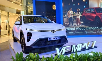 VinFast chính thức xuất xưởng VF MPV 7 tại Indonesia