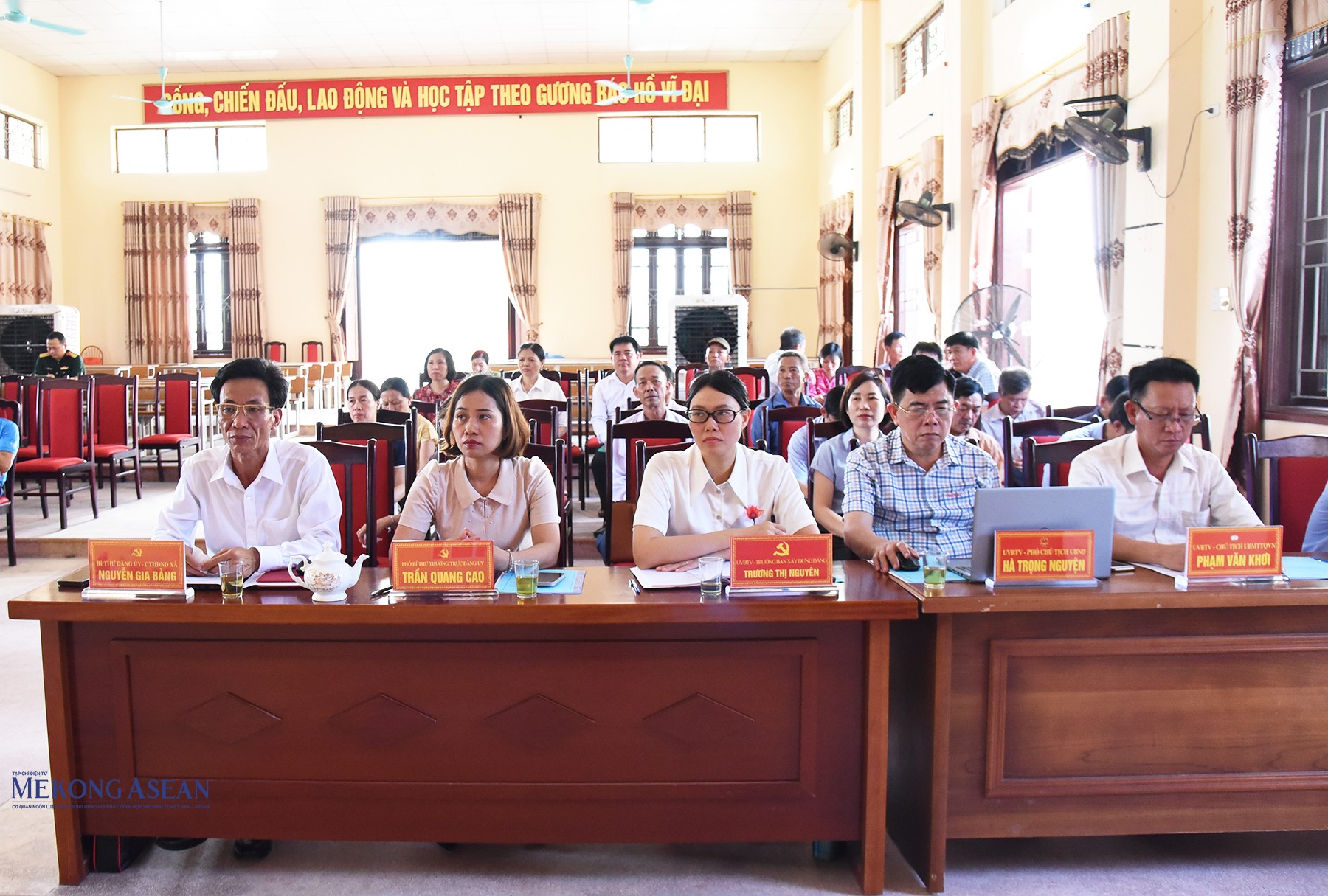 Lãnh đạo xã Tân An và các đại biểu dự hội nghị. Ảnh: 555win Login.