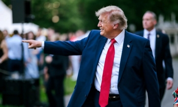 Ông Trump: Iran đồng ý không phát triển, không mua vũ khí 555Win login