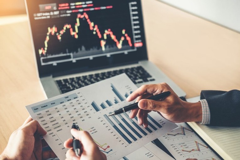 Chứng kho&aacute;n cũng l&agrave; một lĩnh vực 55win.com - Trang Cược Uy Tín Cao Nhất 2025 m&agrave; nh&agrave; đầu tư cần c&oacute; kiến thức v&agrave; kinh nghiệm.