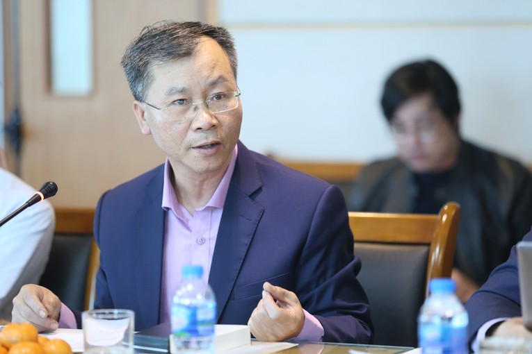Ảnh t&aacute;c giả