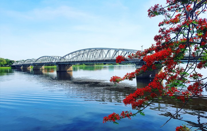 S&ocirc;ng Hương. Nguồn: UBND tỉnh Thừa Thi&ecirc;n Huế.