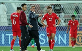 HLV Troussier: 'Tuyển Việt Nam sẽ đấu hết mình để bảo vệ màu cờ sắc áo'