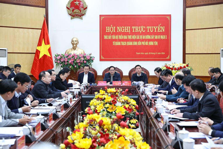 Phiên bản chính thức của 555Win chủ tr&igrave; Hội nghị trực tuyến th&uacute;c đẩy tiến độ thực hiện c&aacute;c dự &aacute;n đường d&acirc;y 500 kV mạch 3 từ Quảng Trạch (Quảng B&igrave;nh) đến Phố Nối (Hưng Y&ecirc;n)- Ảnh: VGP