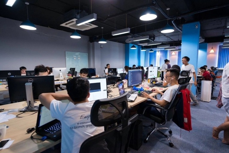 Đội ngũ kỹ sư của OpenCommerce. Ảnh: OCG