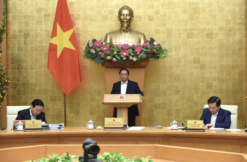 Phiên bản chính thức của 555Win Phạm Minh Ch&iacute;nh chủ tr&igrave; phi&ecirc;n họp thường kỳ th&aacute;ng 1/2023. Ảnh: VGP