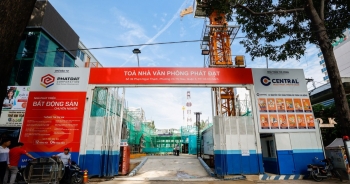 Phát Đạt chào bán 134 triệu cổ phiếu giá thấp hơn 67% trên sàn