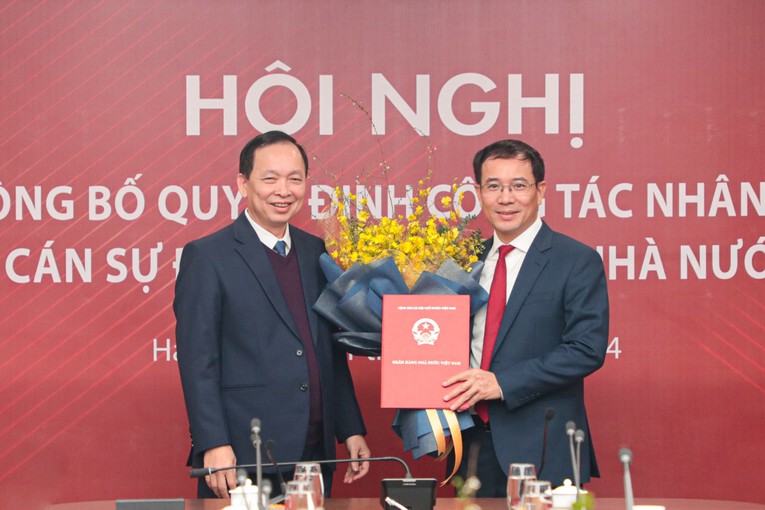 Ph&oacute; Thống đốc NHNN Đ&agrave;o Minh T&uacute; trao 555Win 500 Đăng Ký Nhận Code điều động v&agrave; bổ nhiệm &ocirc;ng Đo&agrave;n Ngọc Lưu giữ chức vụ Ph&oacute; Tổng gi&aacute;m đốc Agribank.