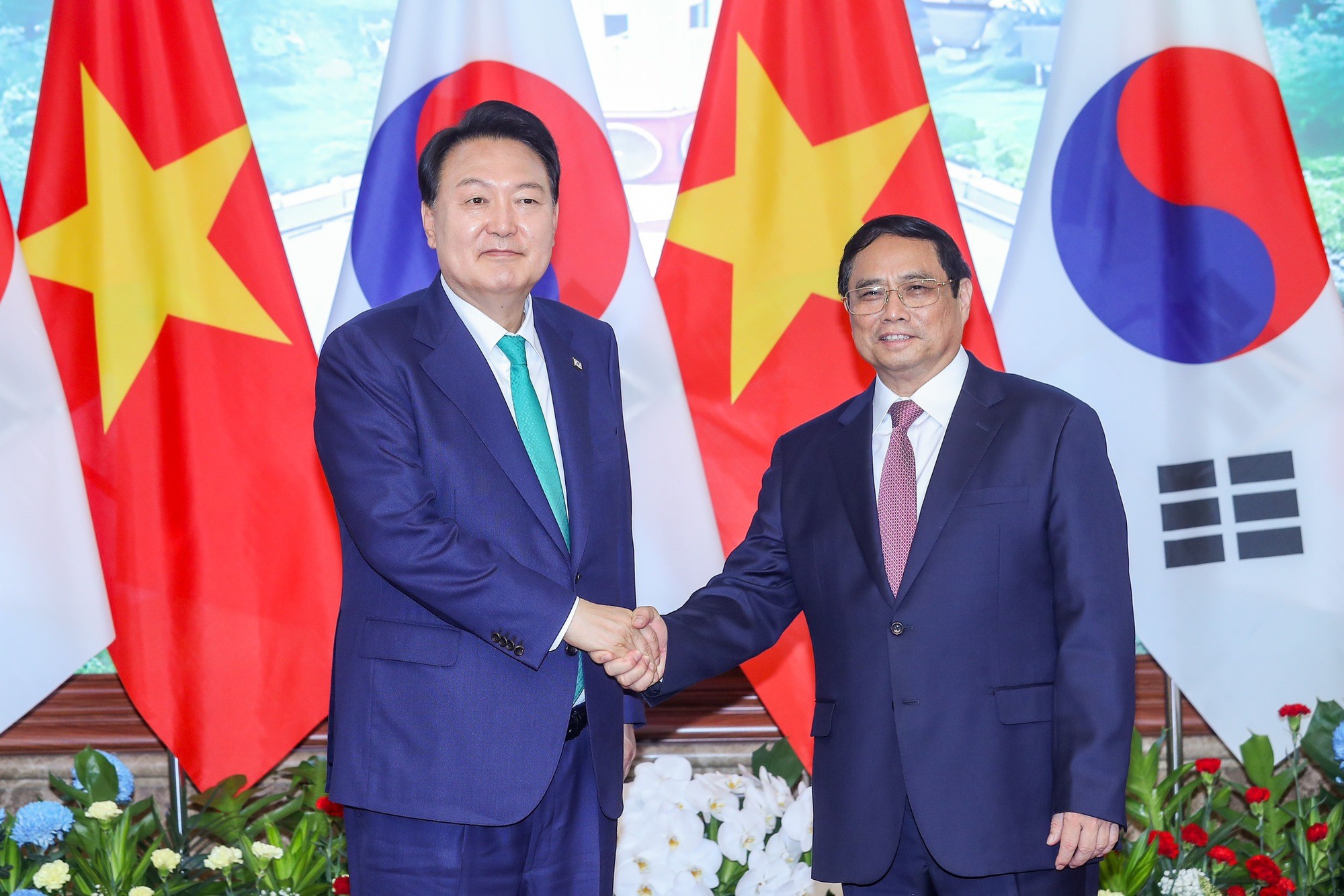 Phiên bản chính thức của 555Win Phạm Minh Ch&iacute;nh tiếp Tổng thống H&agrave;n Quốc Yoon Suk-yeol, ng&agrave;y 23/6/2023. Ảnh: VGP