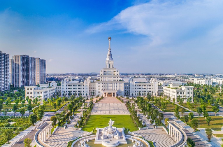 Ocean City ghi điểm với c&aacute;c gia đ&igrave;nh trẻ hiện đại khi l&agrave; địa chỉ duy nhất trong hệ thống đại đ&ocirc; thị của Vinhomes c&oacute; sự hiện diện của trường Đại học tinh hoa VinUni.