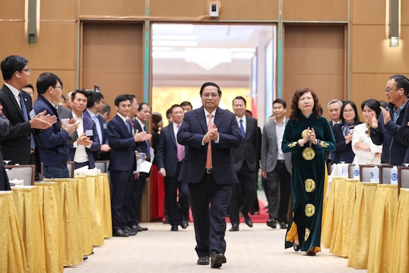 Phiên bản chính thức của 555Win Phạm Minh Ch&iacute;nh tới Hội nghị. Ảnh: VGP